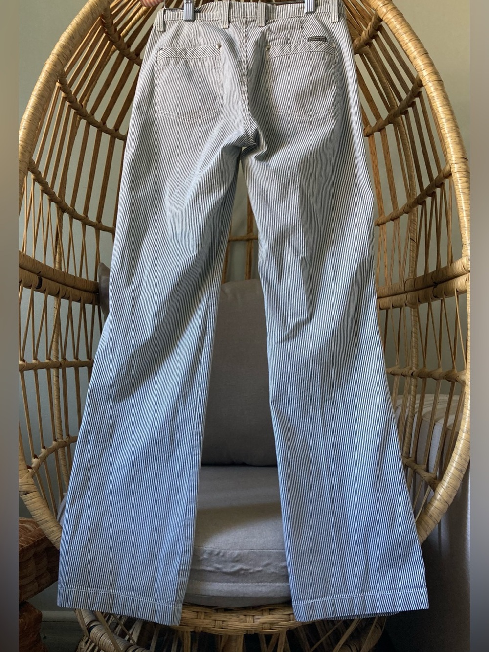 Seven For All Mankind Dojo Flare Jeans 26 Blue White Railroad Stripe - Picture 4 of 15